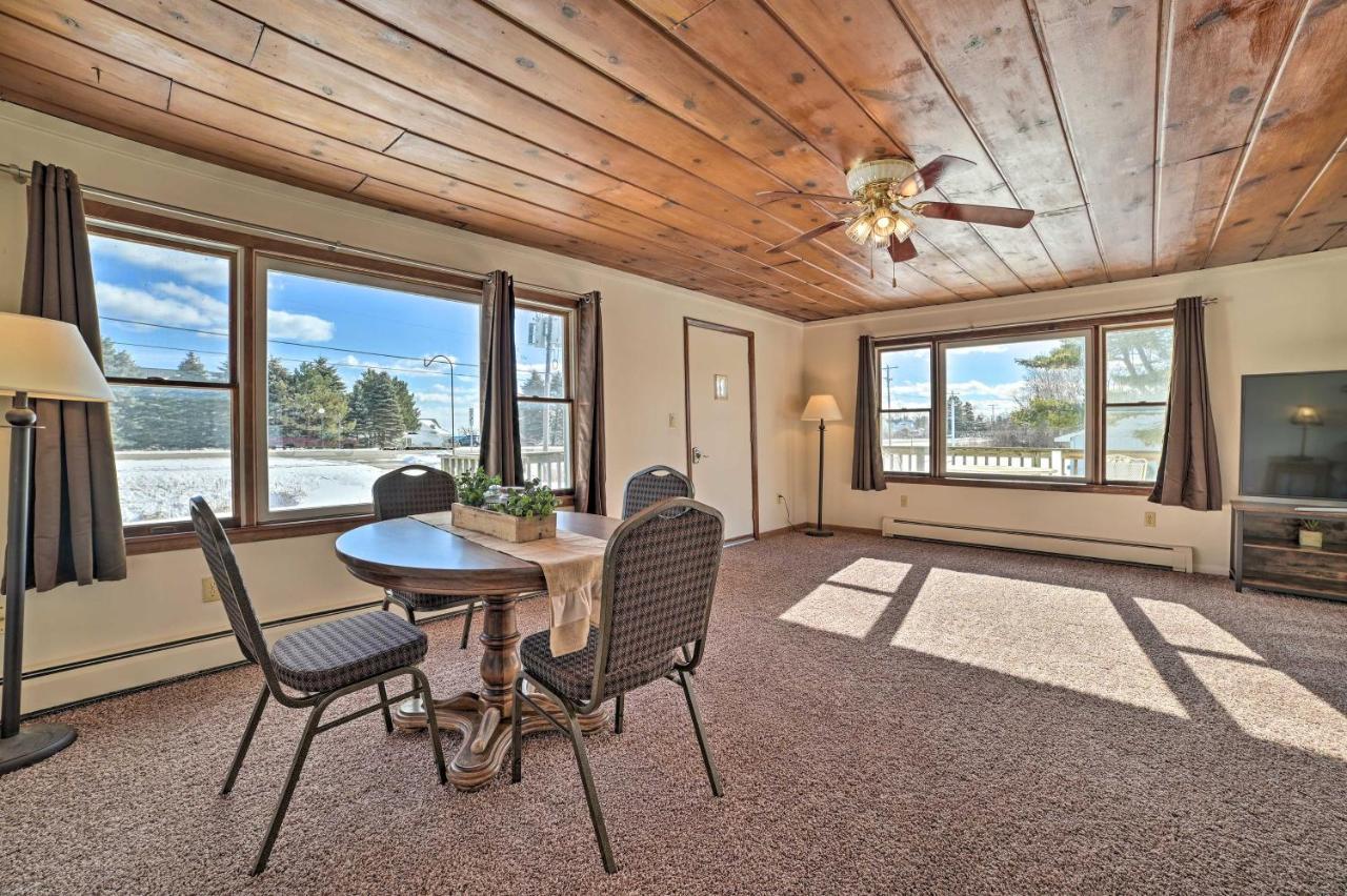 Cozy Tawas City Home With Views Of Lake Huron! Экстерьер фото