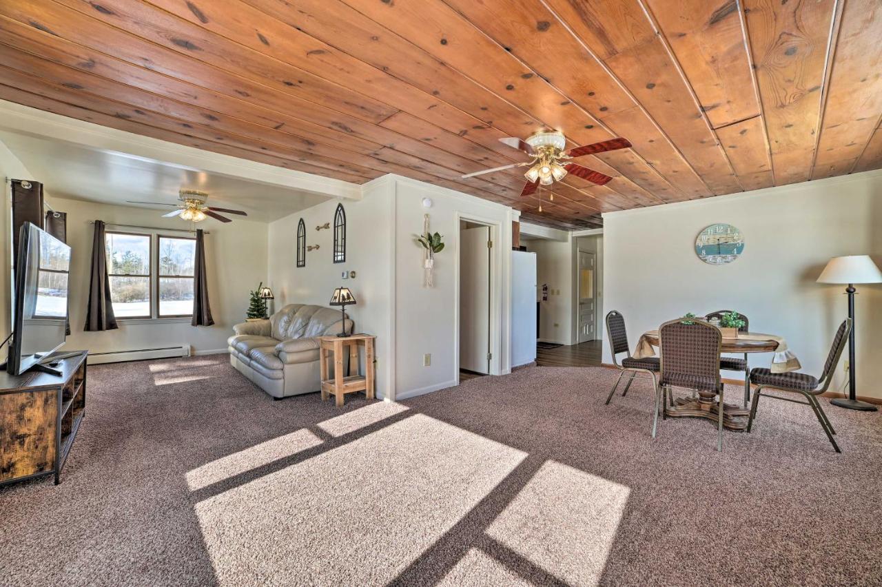 Cozy Tawas City Home With Views Of Lake Huron! Экстерьер фото