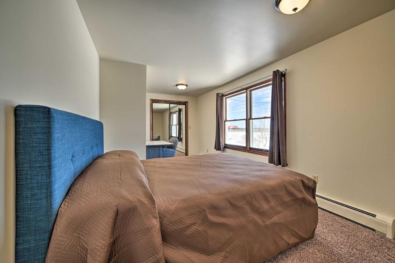Cozy Tawas City Home With Views Of Lake Huron! Экстерьер фото